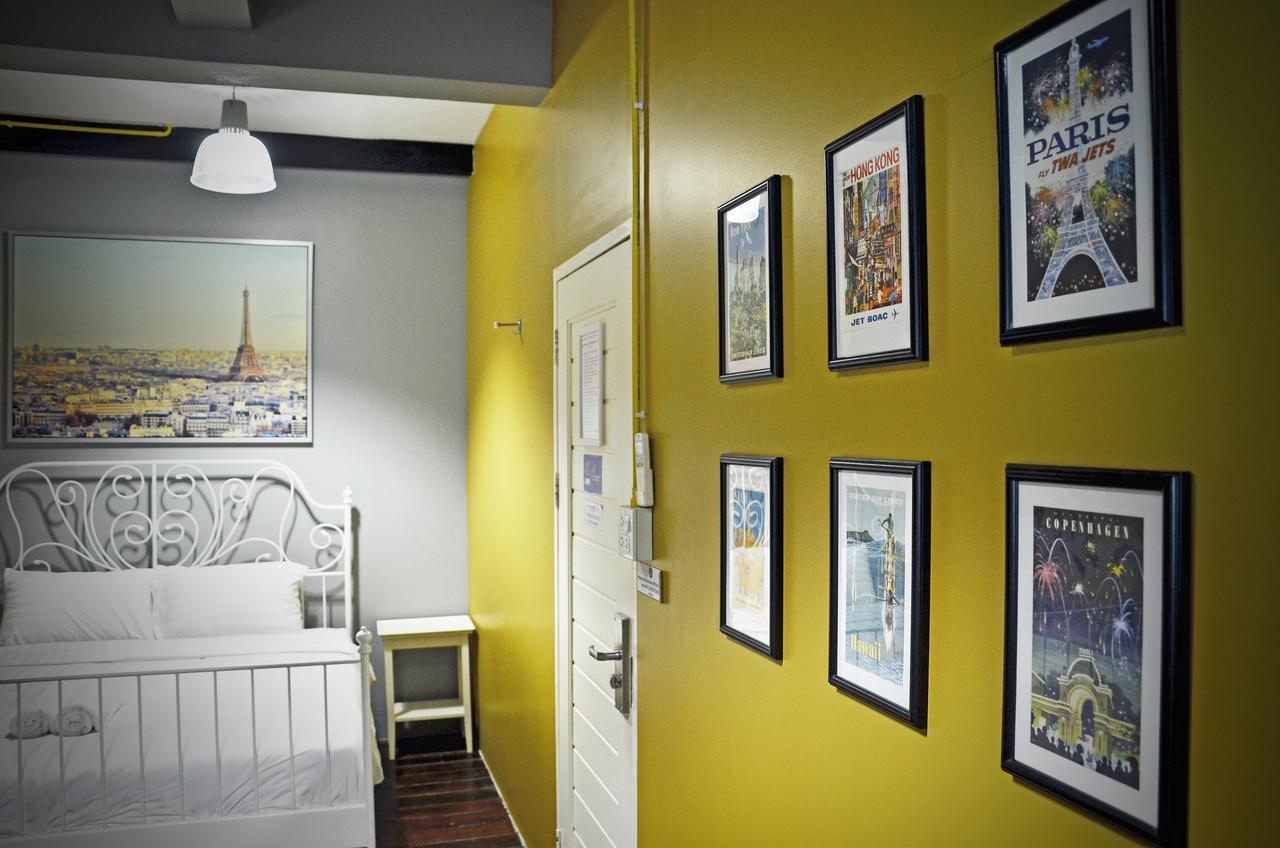 Goodfellas Thong Lo Hostel #Check In Time Needed# Bangkok Exteriér fotografie